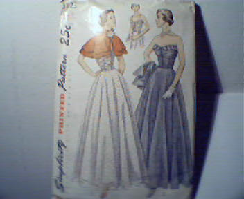 Simplicity Patterns No.3123 Size 15, Bust 33