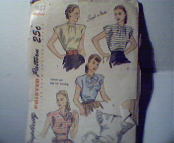 Simplicity Pattern  No.1867 Medium Size!