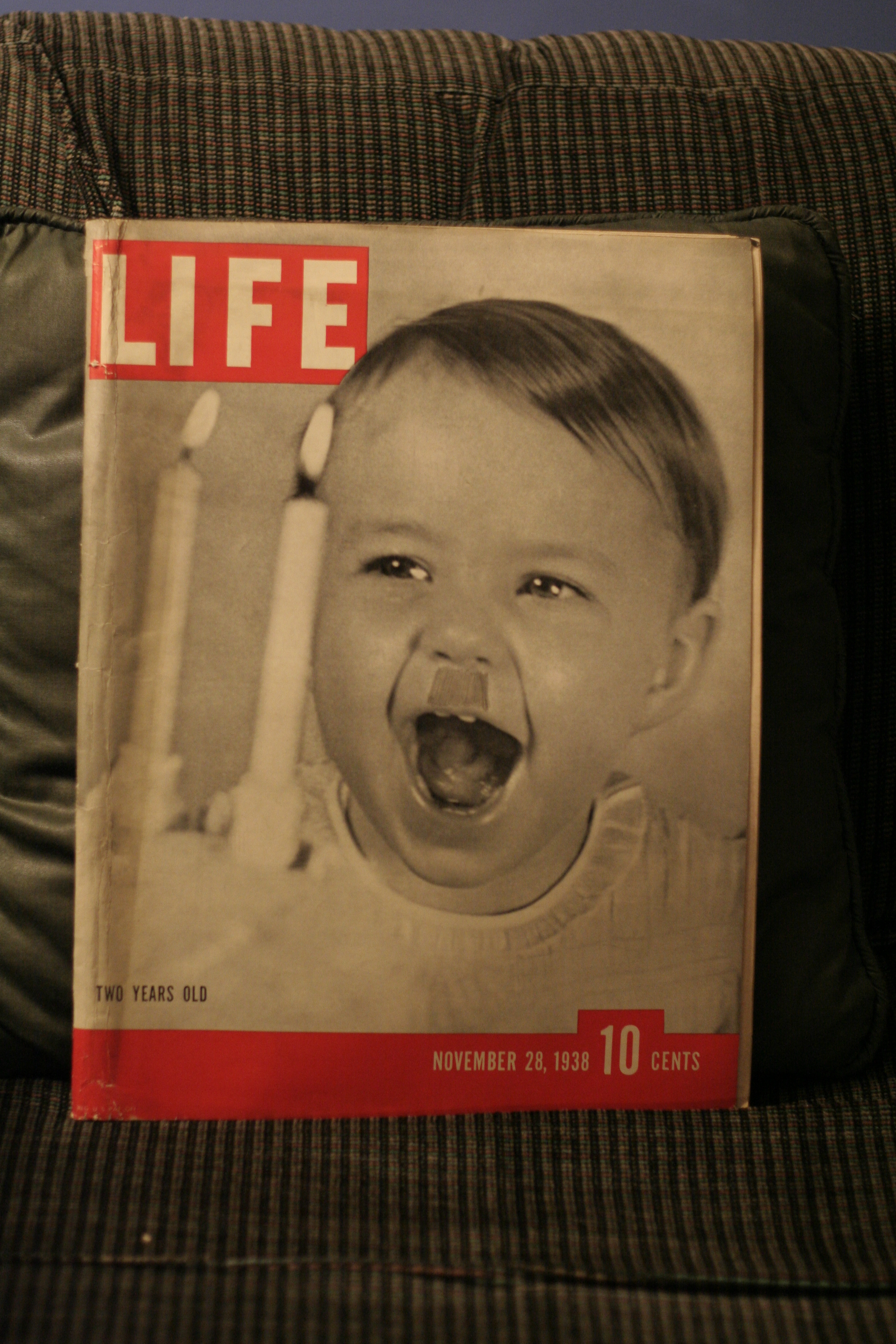 LIFE MAGAZINE NOVEMBER 28,1938 TWO YEARSOLDCOVER (click to enlarge)